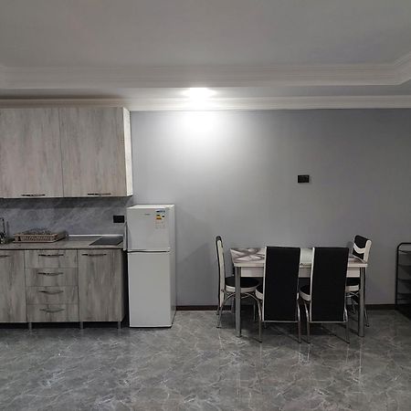 Apartment Beso คูทายสิ ภายนอก รูปภาพ