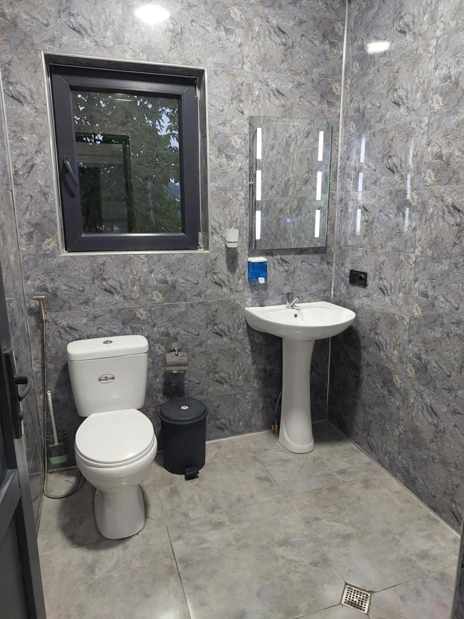 Apartment Beso คูทายสิ ภายนอก รูปภาพ