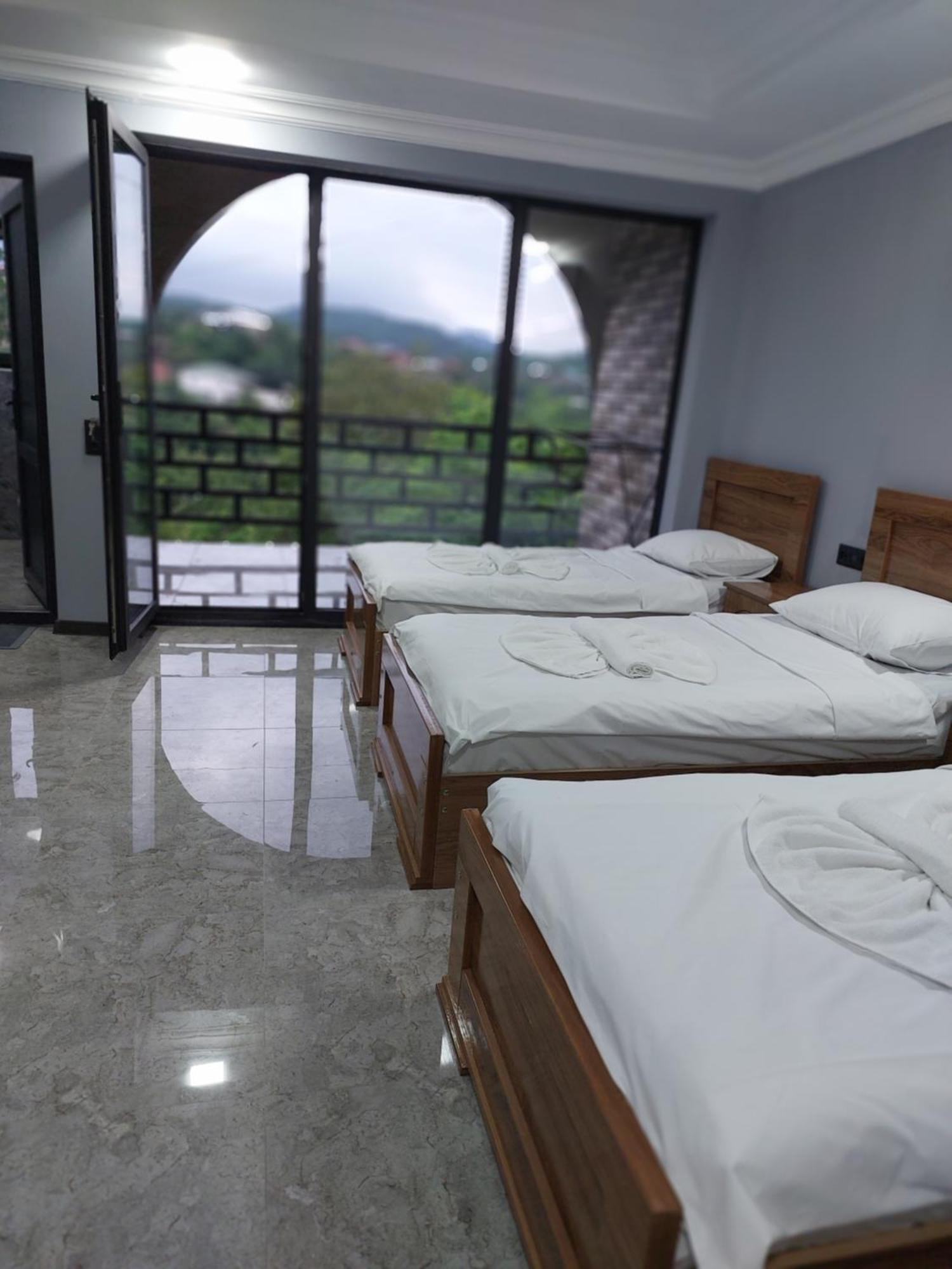 Apartment Beso คูทายสิ ภายนอก รูปภาพ
